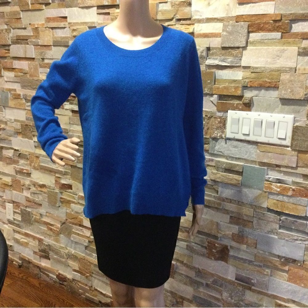 WHITE +WARREN Cashmere Sweater